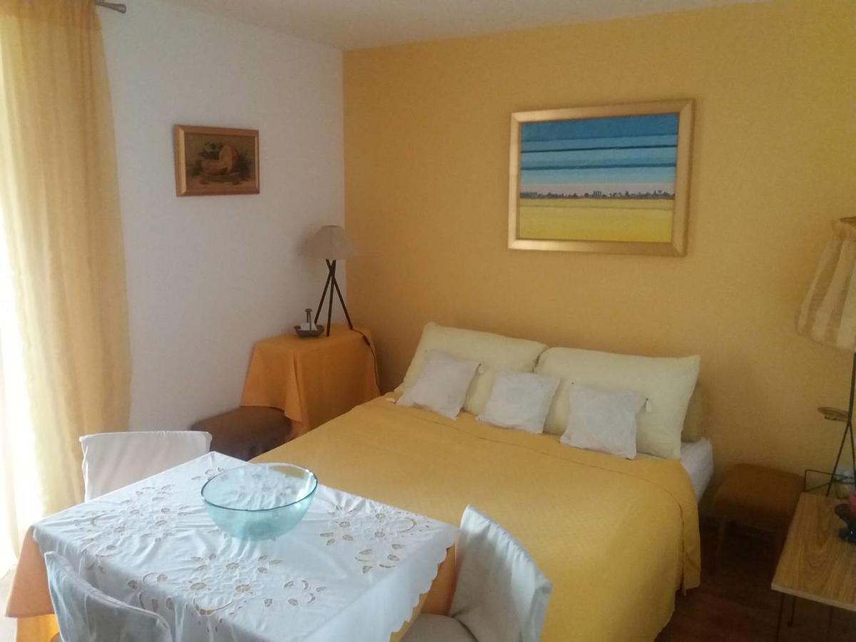 Palm House Apartman *
